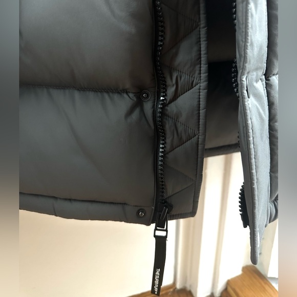 🩶The Super Puff Gray Puffer Jacket. - Picture 6 of 7